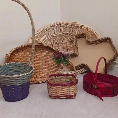 Light Baskets