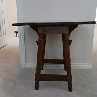 Drop Leaf Side Table