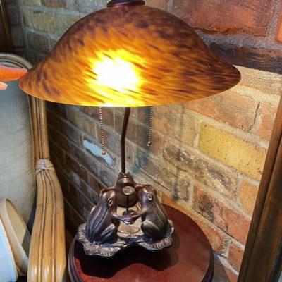 Bronze Frog Lamp