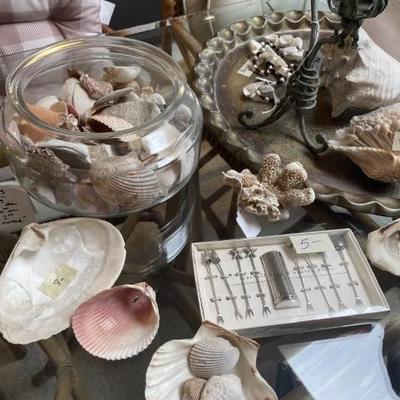 Sale Photo Thumbnail #175