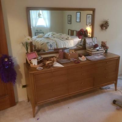 Sale Photo Thumbnail #156
