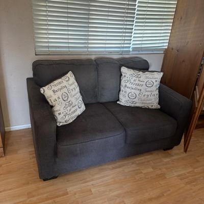 Sale Photo Thumbnail #158