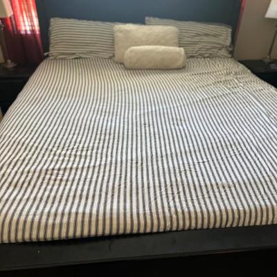 Sale Photo Thumbnail #157