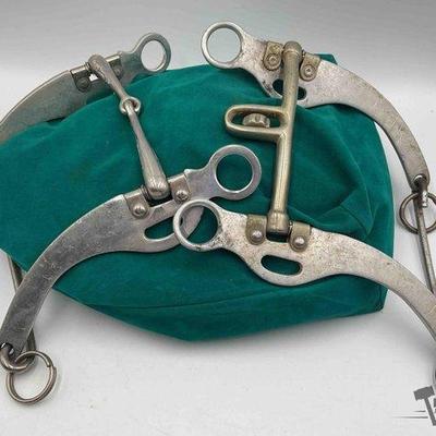 366 • 2 vintage quick bits 2 different mouthpieces