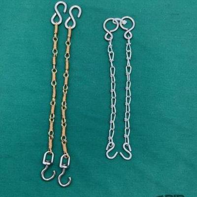 725 • two sets of slobber chains