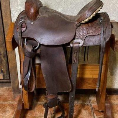 127 • ranch combination saddle