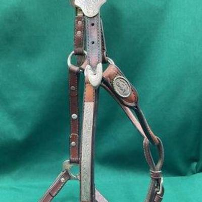 434 • vintage circle y engraved silver overlay show halter
