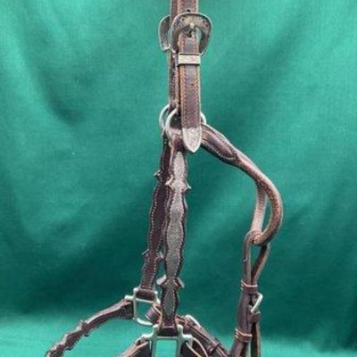 426 • vintage sterling silver engraved show halter