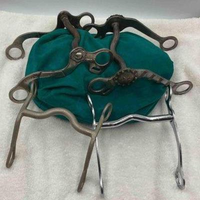 381 • 4 bits 2 crocketts 2 no markings