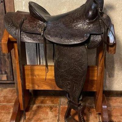 125 • vintage visalia cowboy saddle