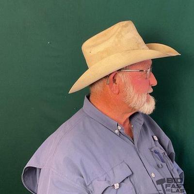 806 • larry mahan's 100x all beaver used ranchers hat