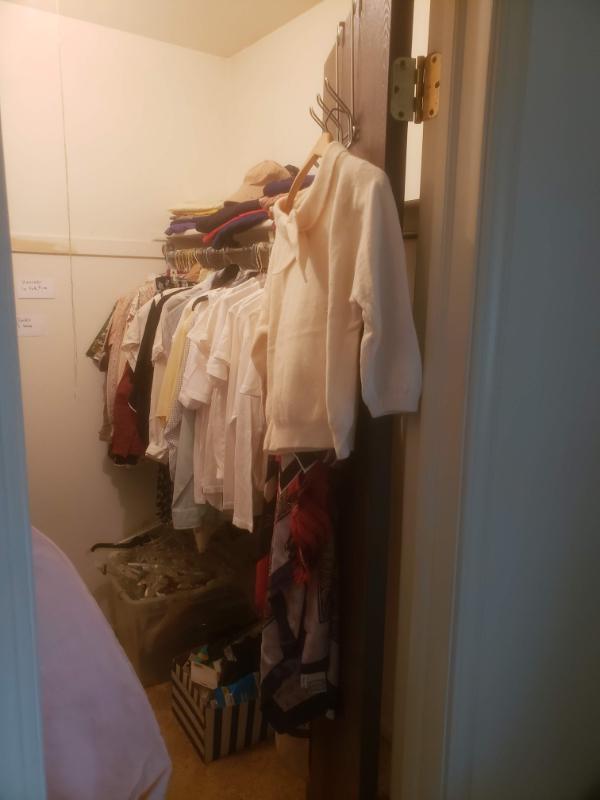 Sale Photo Thumbnail #221
