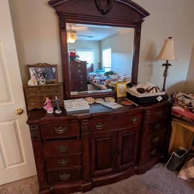 Sale Photo Thumbnail #67