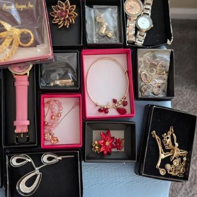 Sale Photo Thumbnail #7