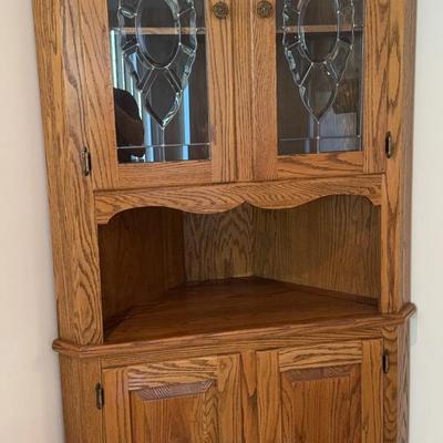 Corner Hutch | 39x24x81