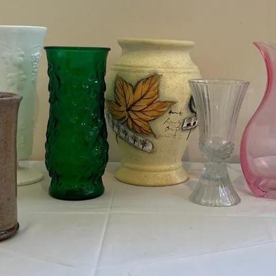 Ceramic Vase Leaf, Milk Glass Floral Buds (4), Glass Vases