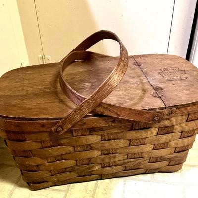 Sale Photo Thumbnail #43: Heinz picnic basket