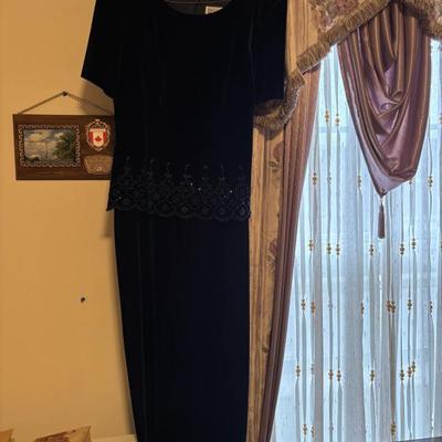 Sale Photo Thumbnail #241