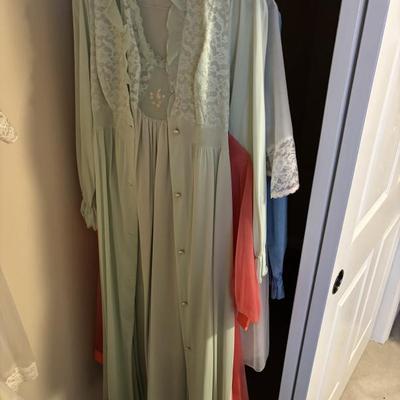 Sale Photo Thumbnail #239