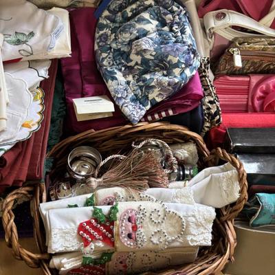 Sale Photo Thumbnail #373