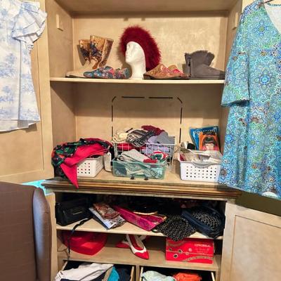 Sale Photo Thumbnail #145
