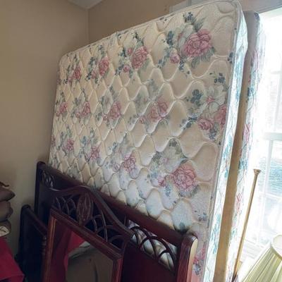 Sale Photo Thumbnail #357