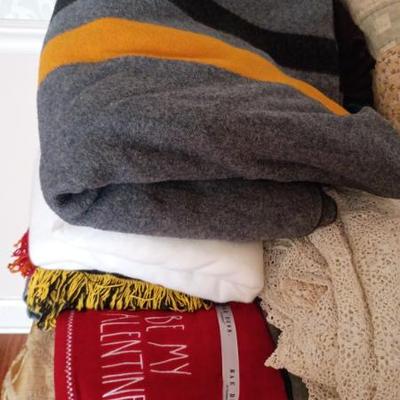 Sale Photo Thumbnail #189