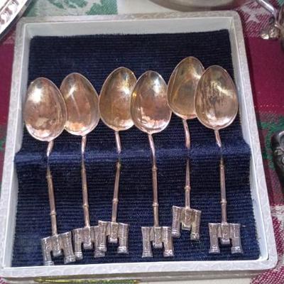 Sale Photo Thumbnail #144