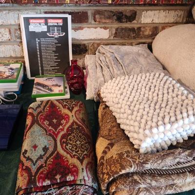 Sale Photo Thumbnail #254