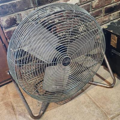 Sale Photo Thumbnail #274