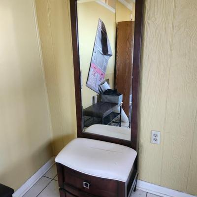 Sale Photo Thumbnail #339