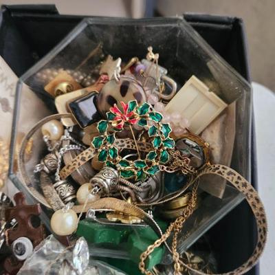 Sale Photo Thumbnail #17