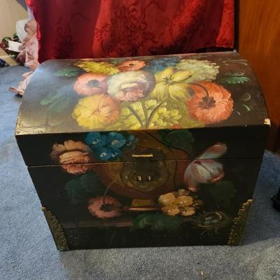 Sale Photo Thumbnail #336