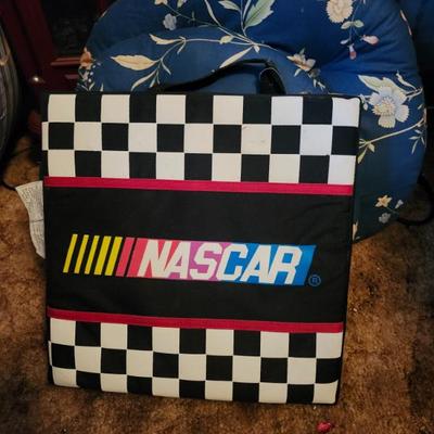 Sale Photo Thumbnail #206