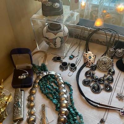 Sale Photo Thumbnail #64