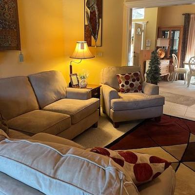 Sale Photo Thumbnail #3