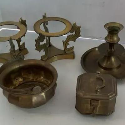 Bronze And Metal Trinkets