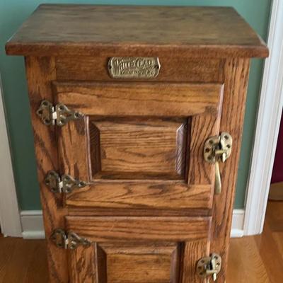 White Clad Icebox Replica. Wood Exterior
