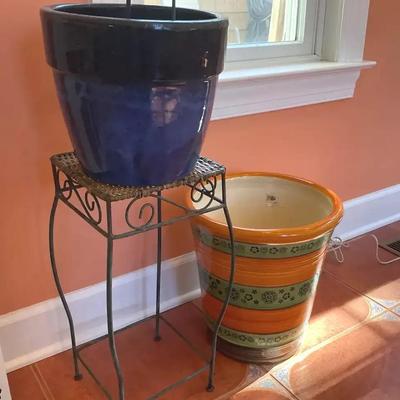 Plant Stand With 2 Ceramic Planters