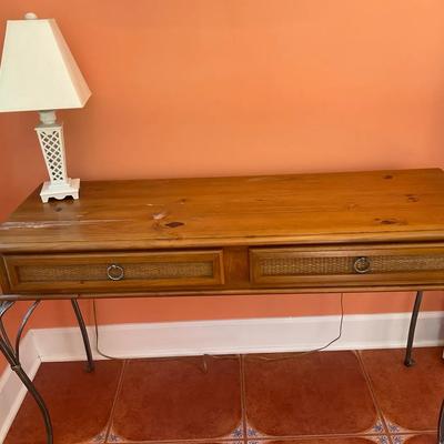 Wood Table With 2 Drawers & Lamp