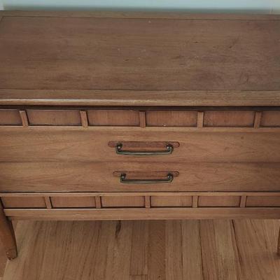 Mid Century Modern Drexel Bachelor's Night Stand