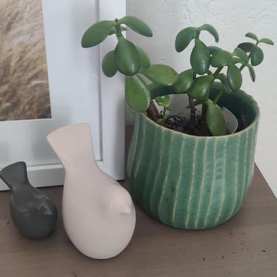 Various art pottery pieces