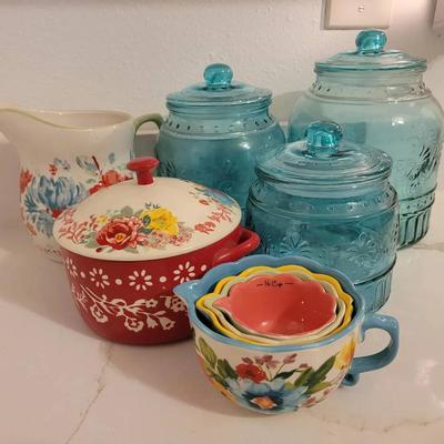 Pioneer Woman Lot
