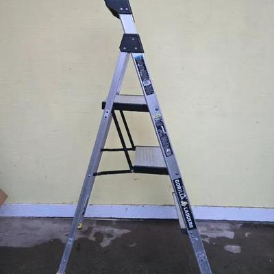 3ft Aluminum Gorilla Step Ladder 2