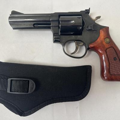 Taurus MOD 669 357 Magnum with Cordura Holster