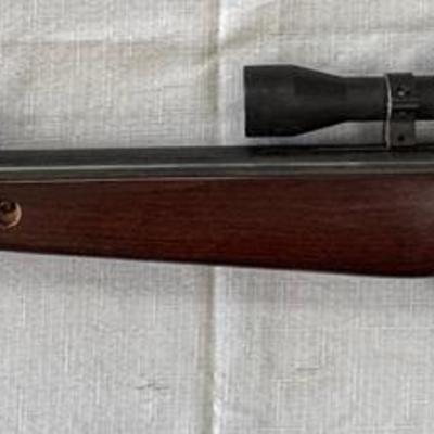 Beeman Sportsman RS2 Series 22Cal Break Barrel Pellet Rifle with Beeman 4x32 Scope Mounted