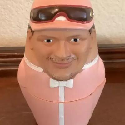 "Chum Salmon Stables" at Emerald Downs Figure