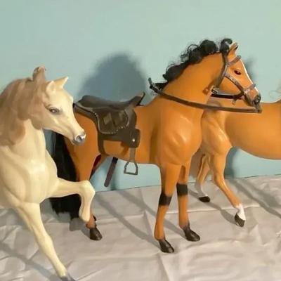 Barbie Dream Horse Prancer  (Arabian) & Dallas 1980 Barbie