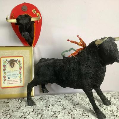 Spanish Bull Figurine, Wall Mount & Framed Poster Set – Matador Theme