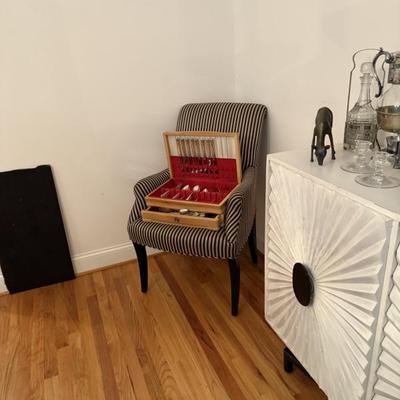 Sale Photo Thumbnail #133